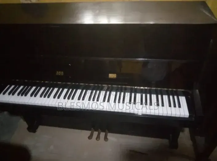 Atlas Upright Piano