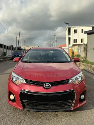 Toyota Corolla S Plus 4dr Sedan (1.8L 4cyl CVT) 2015 Red