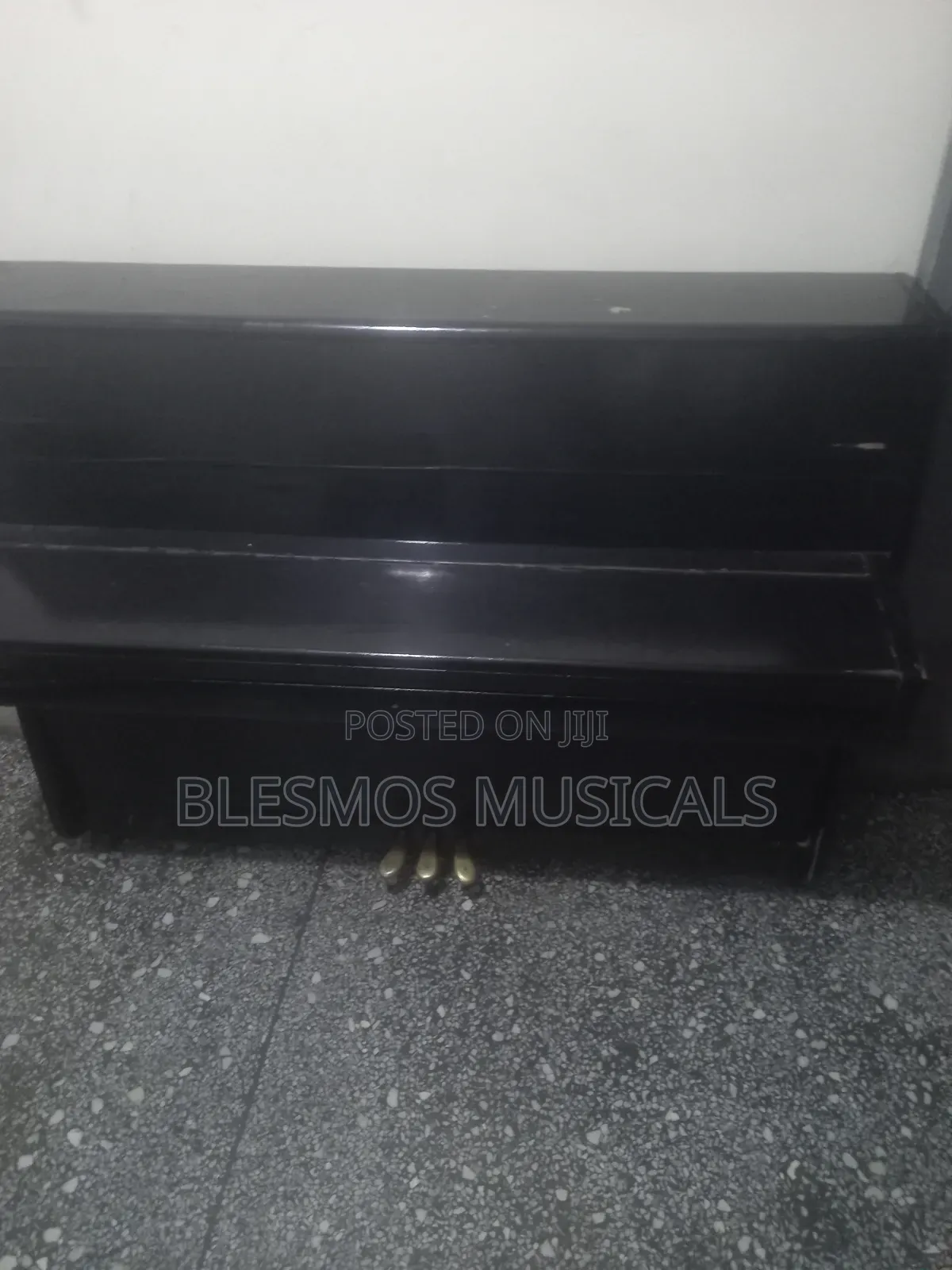 Shangai Upright Piano
