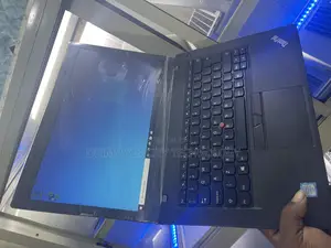 Laptop Lenovo S8 8GB Intel Core i3 SSHD (Hybrid) 1T