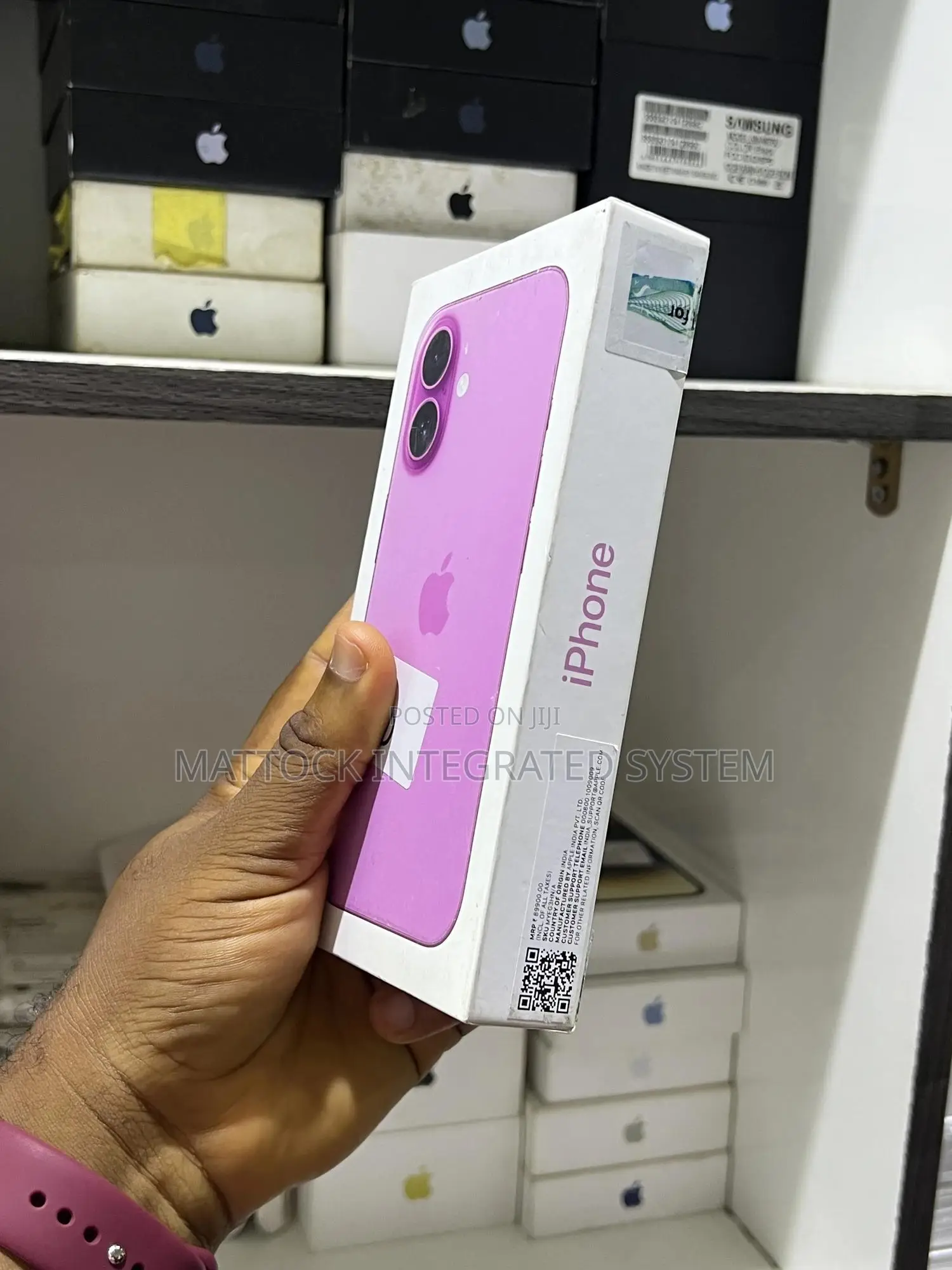 New Apple iPhone 16 Plus 256 GB Pink