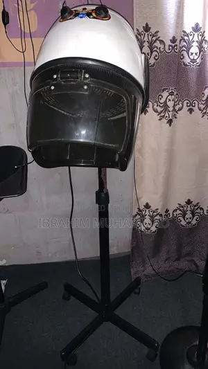 Equator 3000 Standing Dryer for Saloon