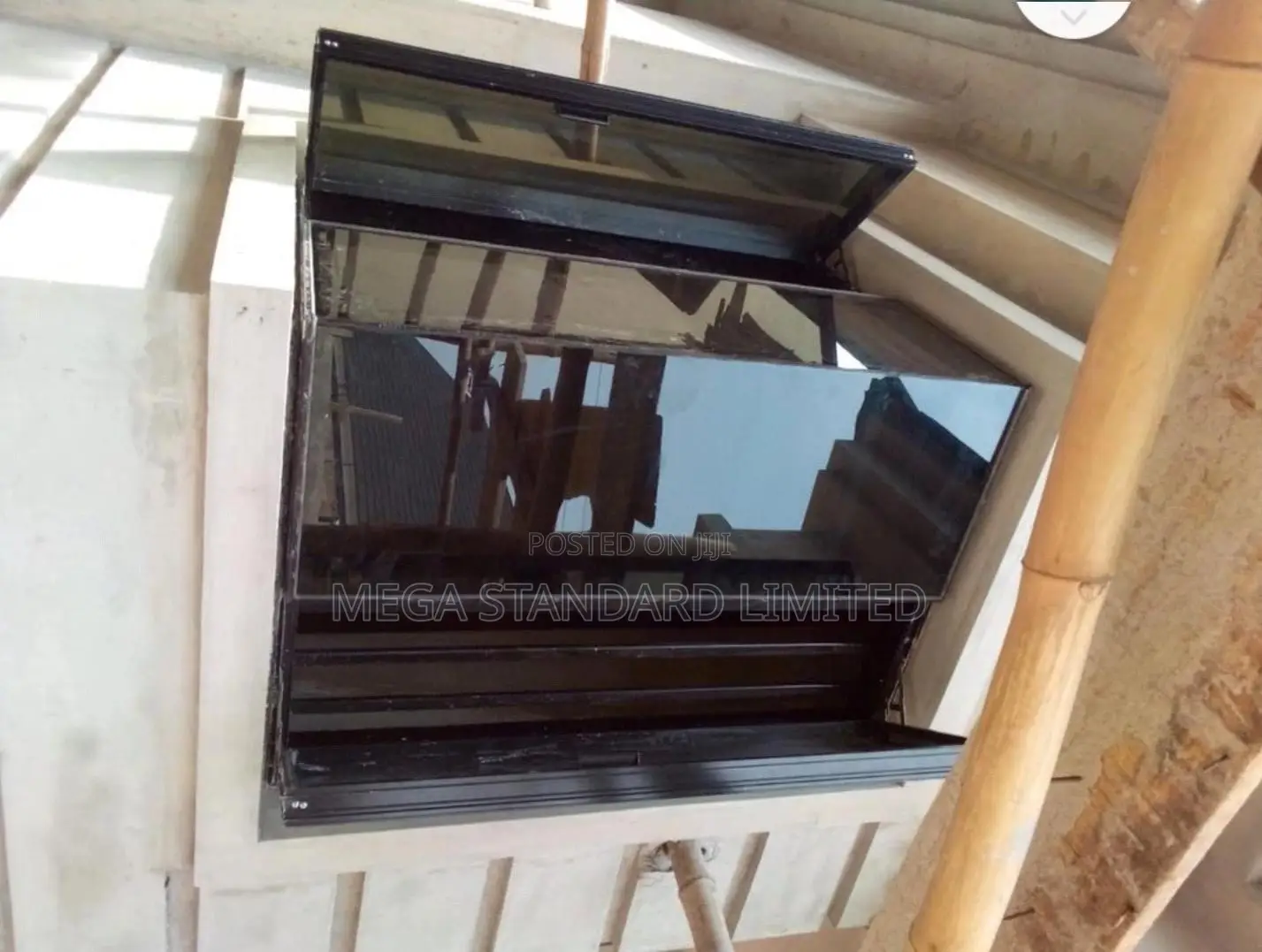 FRAMELESS WINDOWS (3ft by 4ft)