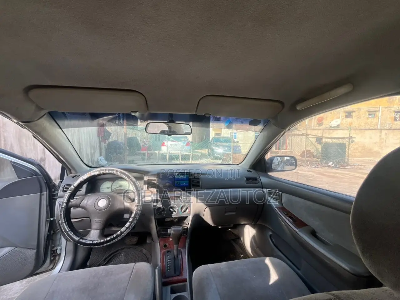 Toyota Corolla LE 2004 Silver
