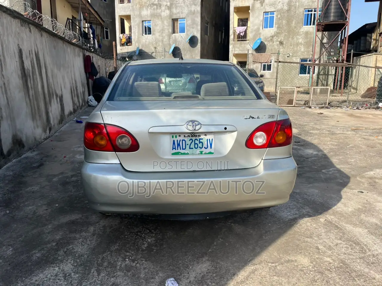 Toyota Corolla LE 2004 Silver