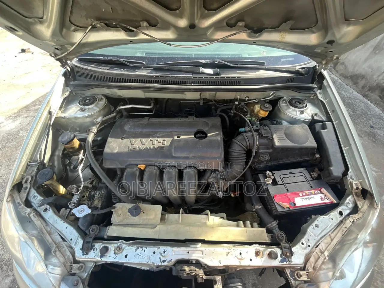 Toyota Corolla LE 2004 Silver