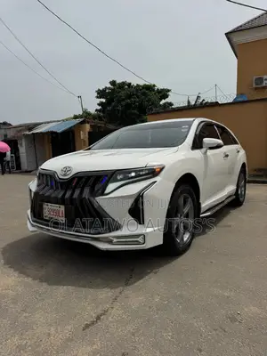 Toyota Venza V6 AWD 2010 White