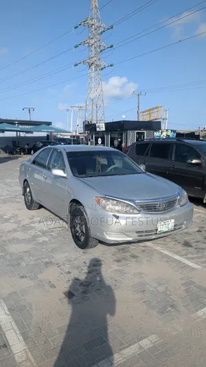 Toyota Camry 2005 Silver