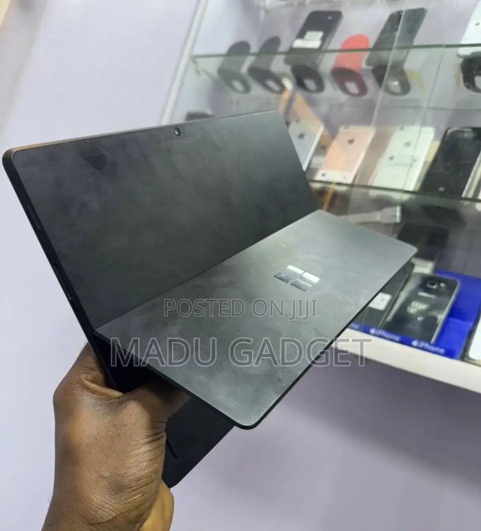 Microsoft Surface Pro 10 8GB Qualcomm Snapdragon X Elite SSD 256GB