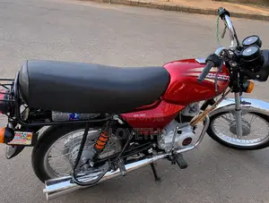 Bajaj Boxer 2020 Red