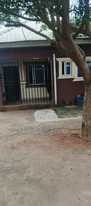 1bdrm Block of Flats in Ibuzo, Aniocha South for rent