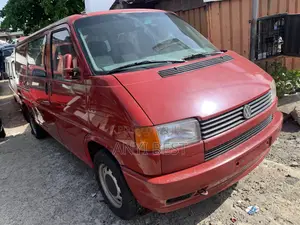 Volkswagen Transporter 2005 Red