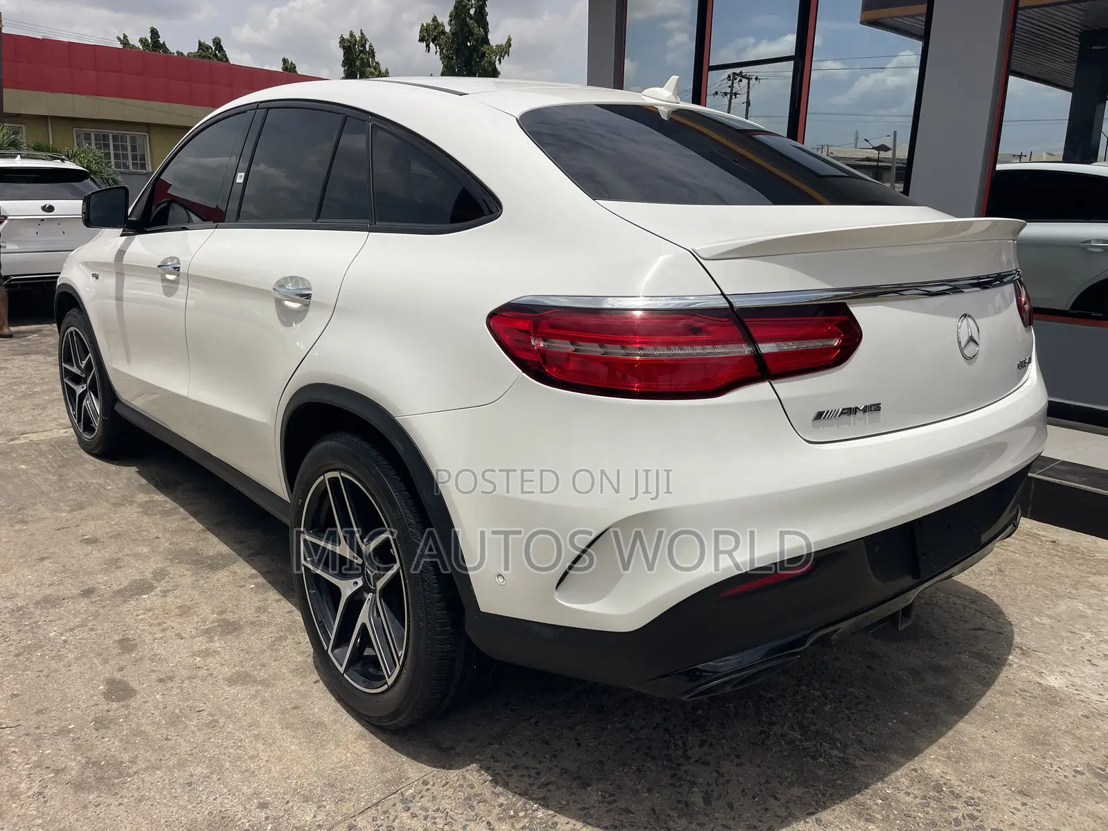 Mercedes-Benz GLE-Class 2017 White