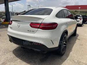 Mercedes-Benz GLE-Class 2017 White