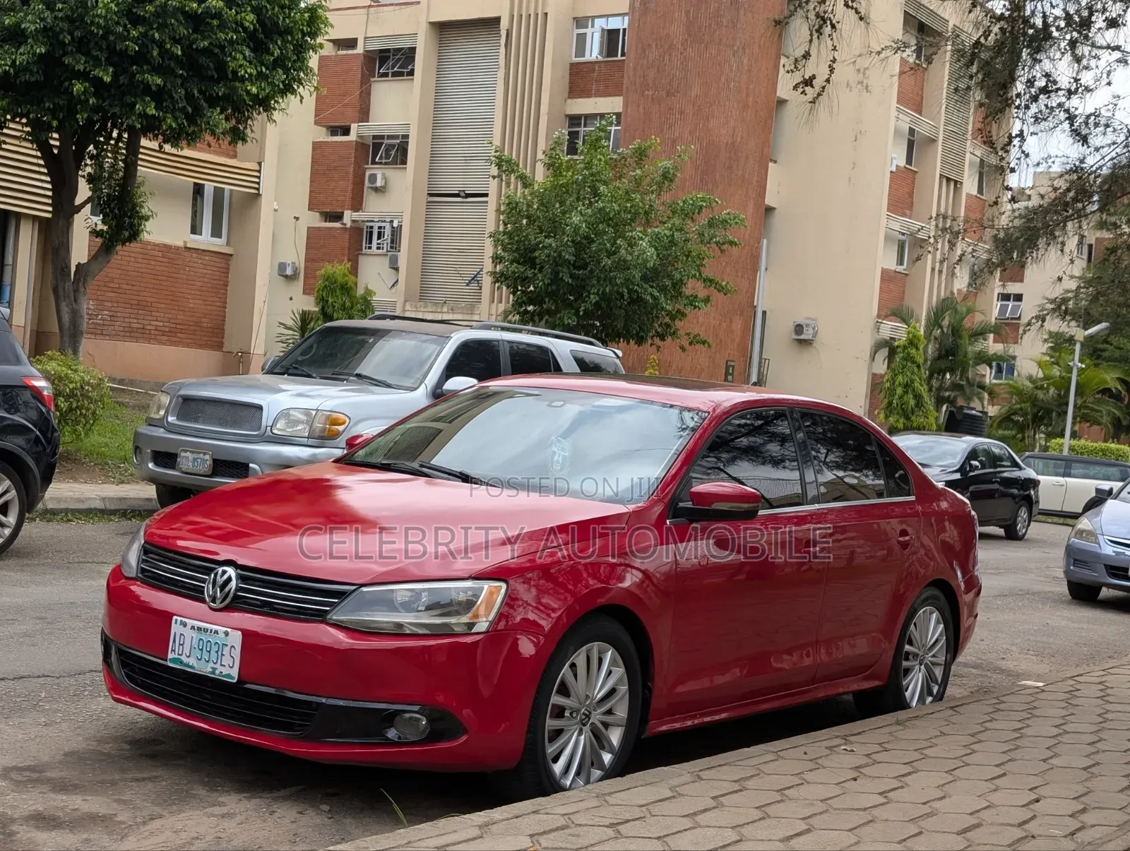 Volkswagen Passat 2011 Red