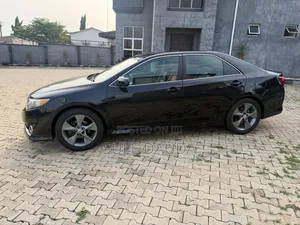 Toyota Camry 2012 Black