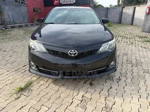 Toyota Camry 2012 Black