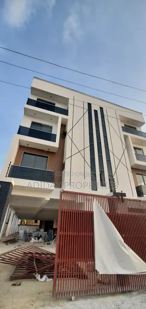 2bdrm Apartment in Chevron for sale