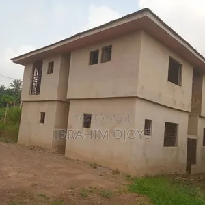 20bdrm House in Wonderland Pioneer, Abeokuta South for sale