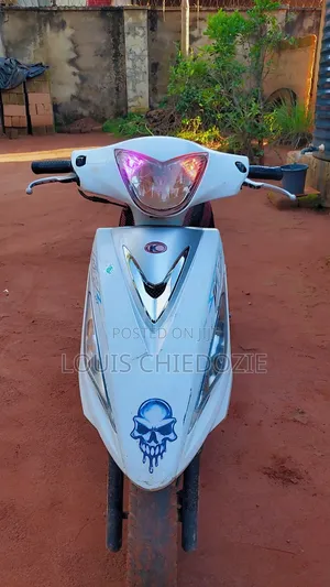 Kymco Agility 2022 White