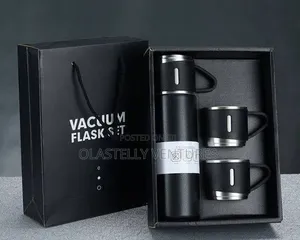 3 in 1 Vacuum Flask
Colour Varies 
Ve