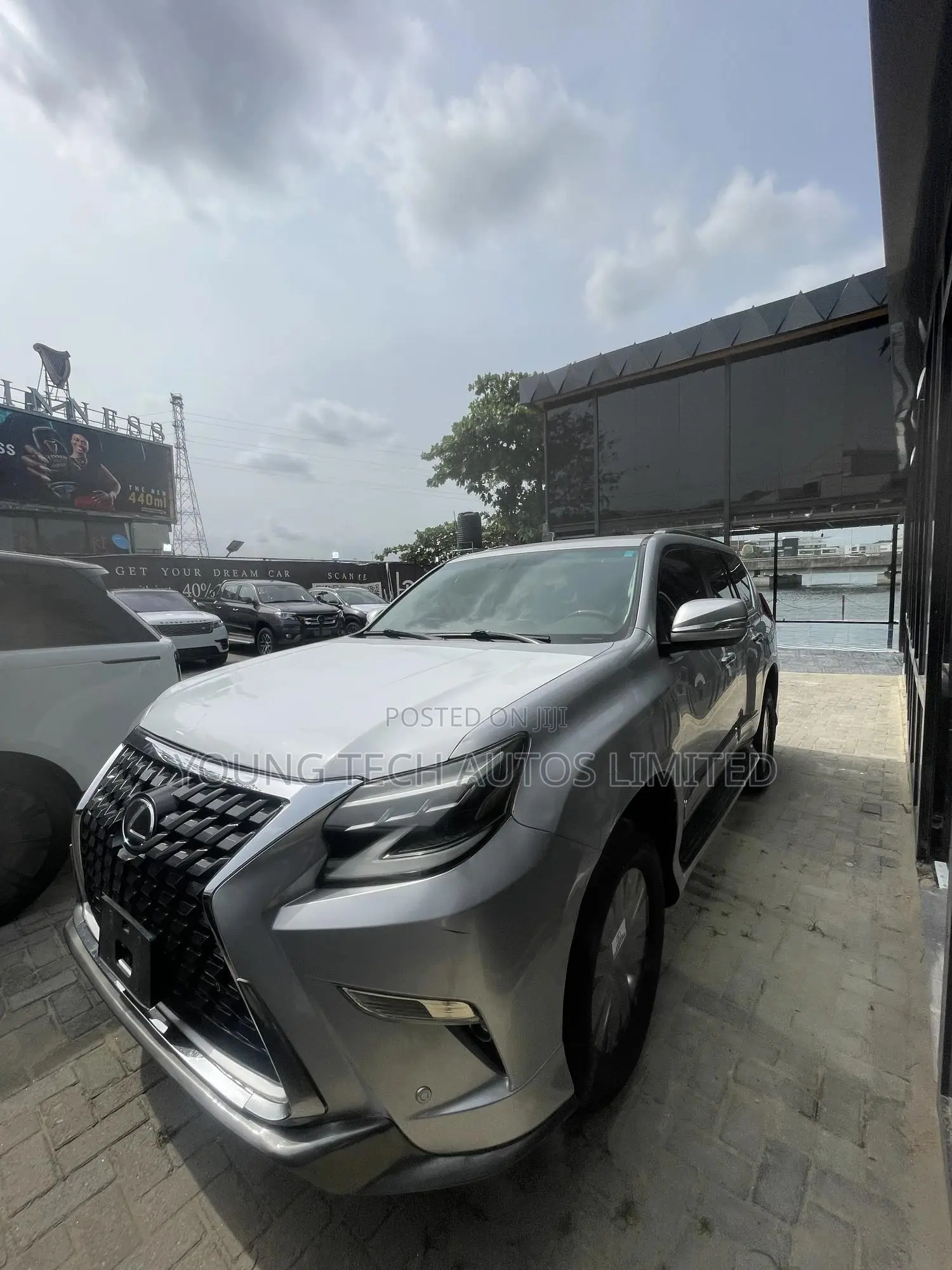 Lexus GX 2013 Silver