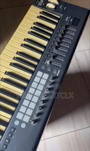 Novation Launchkey 61