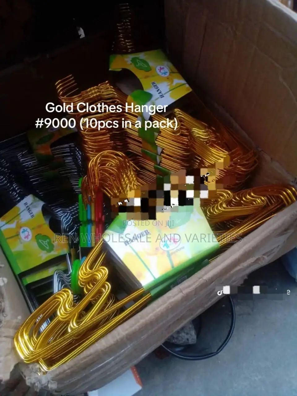10pcs Golden Cloth Hanger