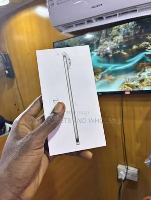 New Apple iPhone Air 256 GB White