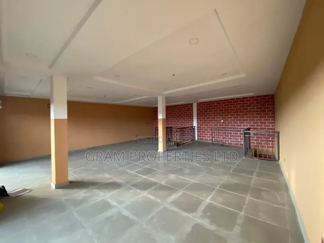 Mega Warehouse Unit Located in Fo1 Building Materials Market