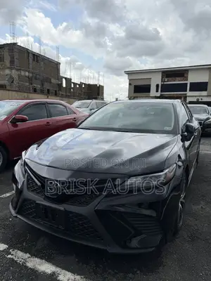 Toyota Camry SE (2.5L 4cyl 8A) 2019 Black