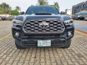 Toyota Tacoma TRD Sport Double Cab 5' Bed V6 AT 2023 Black