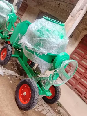 600 Liter Capacity Green Concrete Mixer
