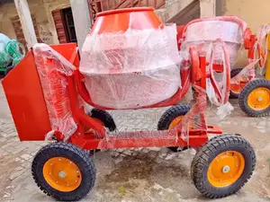 Concrete Mixer Mounted on a Heavy-Duty Four-Wheel 400l