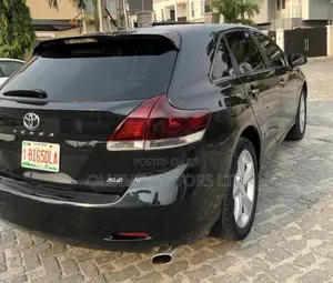 Toyota Venza XLE 2014 Blue