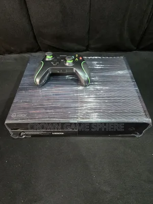 Clean Xbox One With 1 Pad and 2 Games Fc 26 and Wwe 2k25