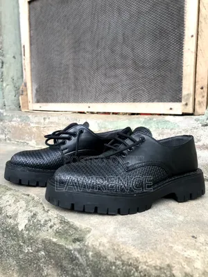 Dressing Shoe