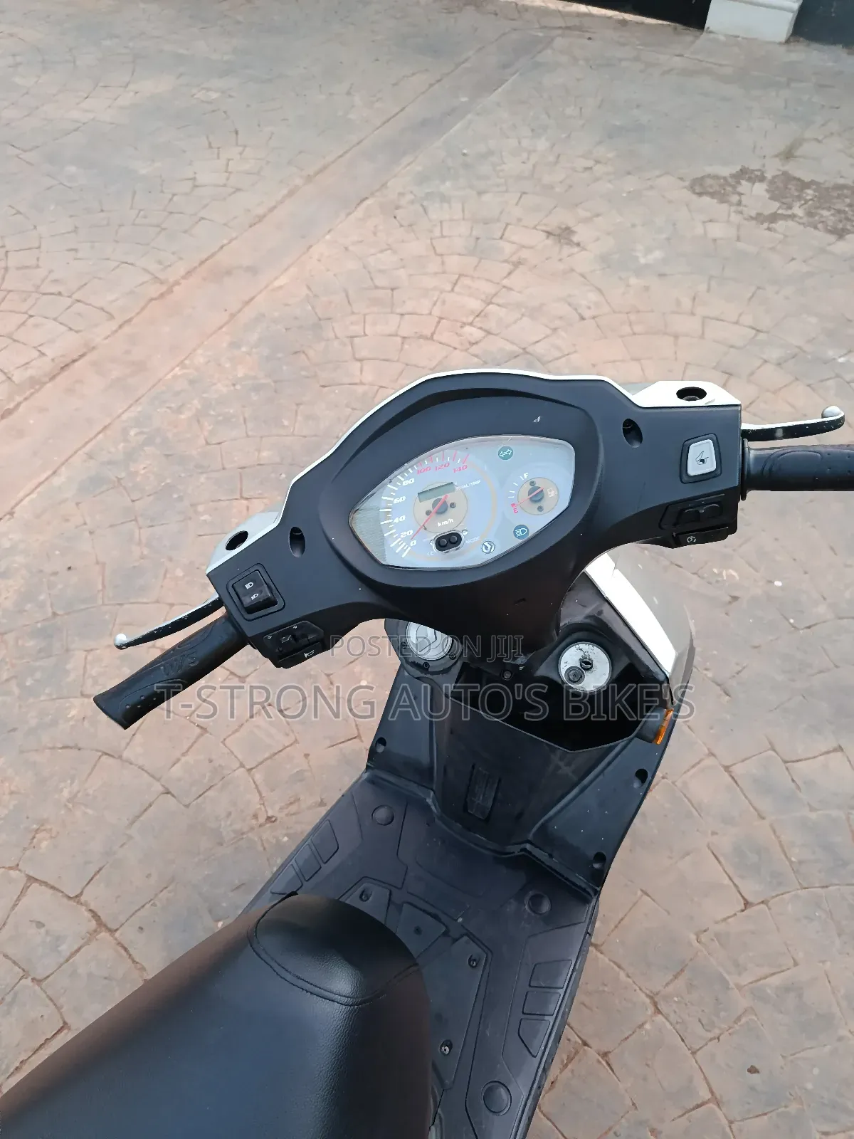 SYM Fnx 125 2020 Silver