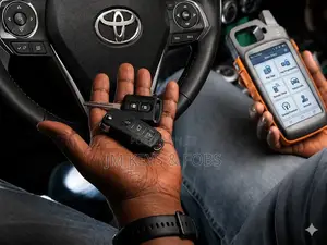 Lost Car Keys Replacement - Car Keys Cutting and Programming