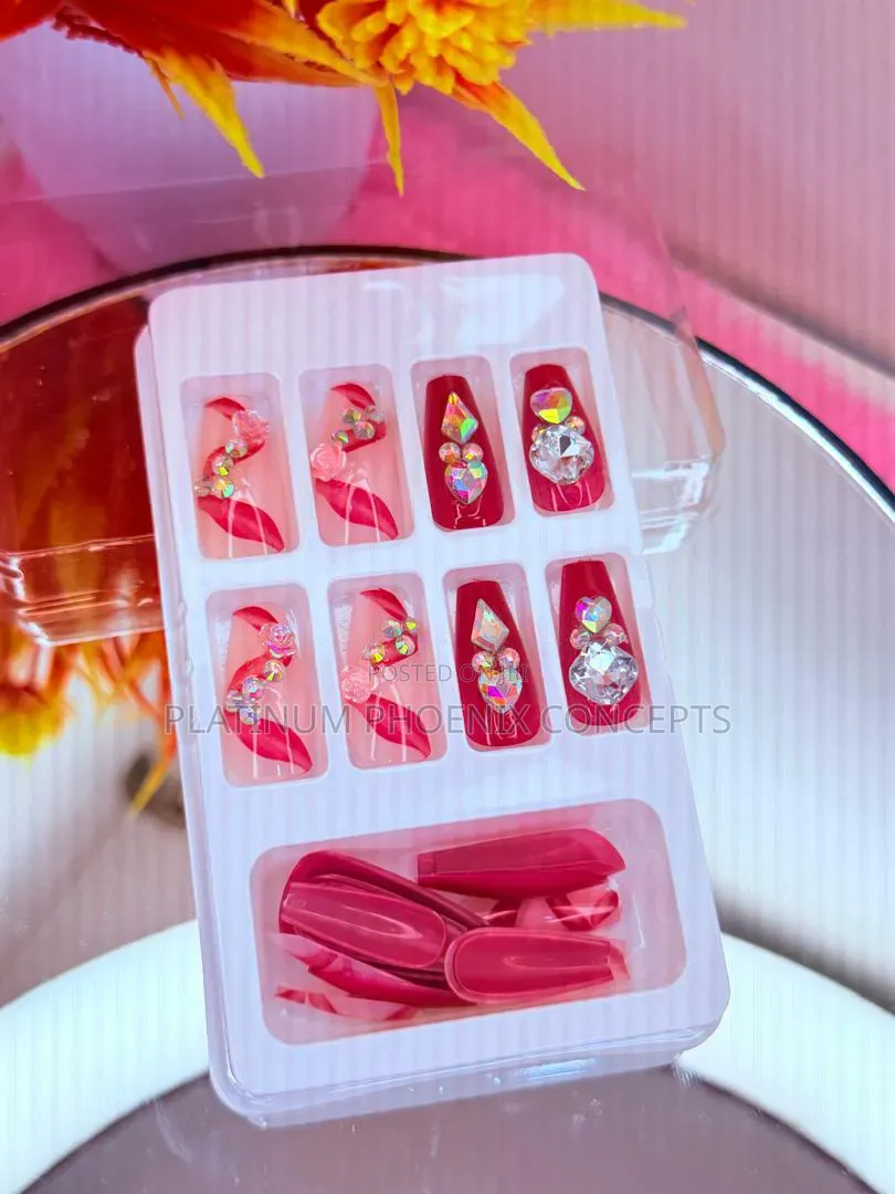Press on Nail and Glue (Adhesive Artificial Nails)