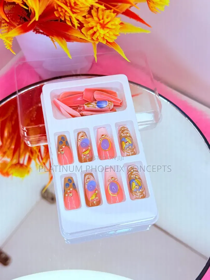Press on Nail and Glue (Adhesive Artificial Nails)
