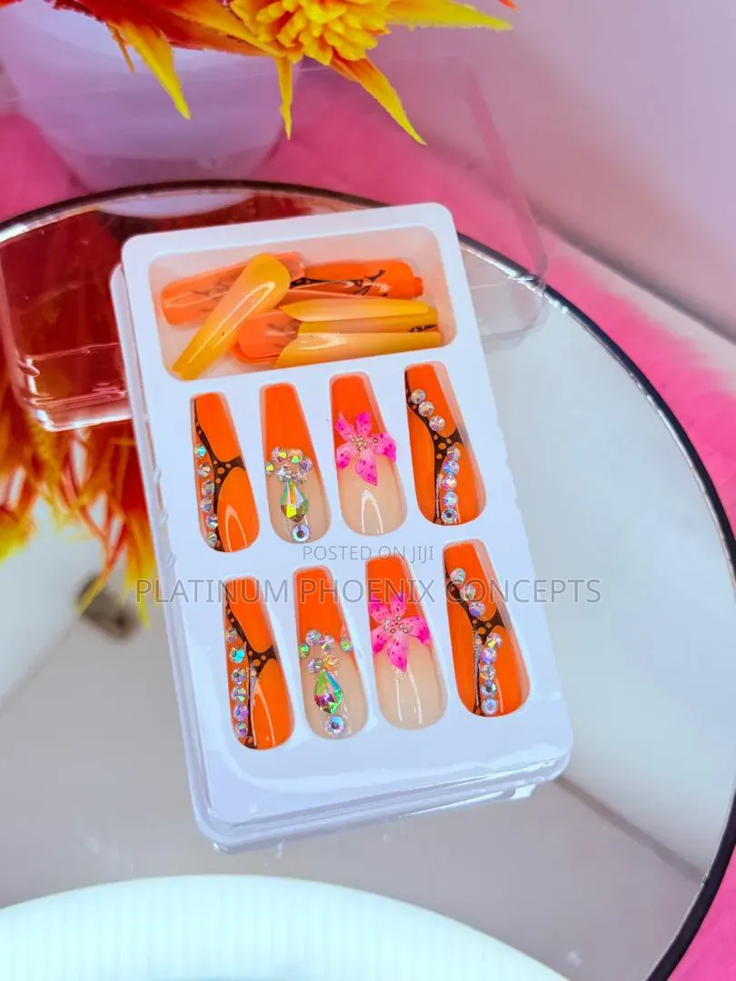Press on Nail and Glue (Adhesive Artificial Nails)