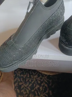 Original Givenchy Shoe