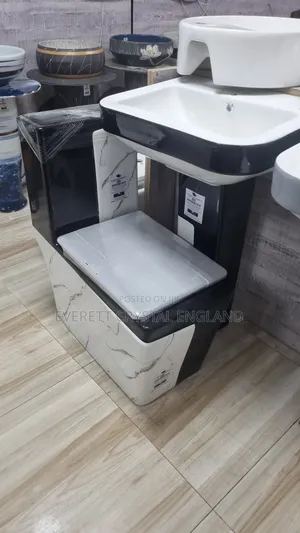 Marble Color Water Closet