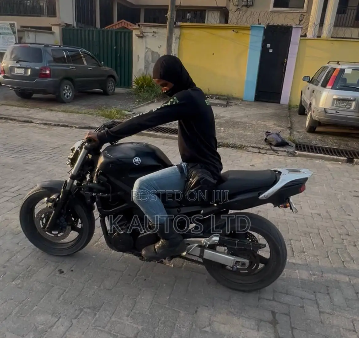 Yamaha 2011 Black