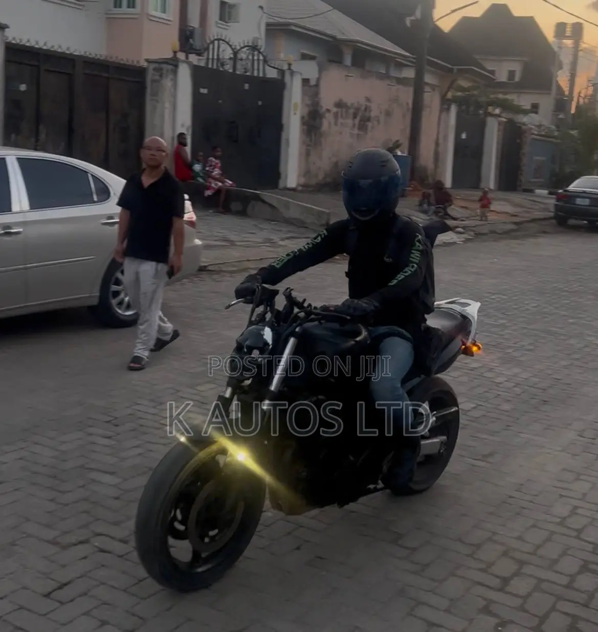 Yamaha 2011 Black