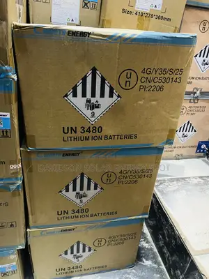 2.56wh 12v 200arh Cwroth Solar Lithium Ion Battery