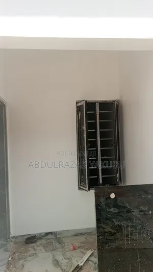 2bdrm Block of Flats in Non, Sabon Lugbe for rent