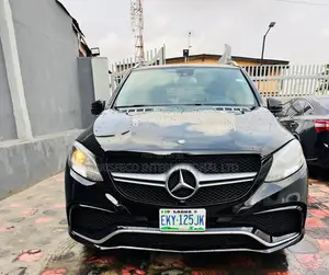 Mercedes-Benz GLE-Class 2016 Black