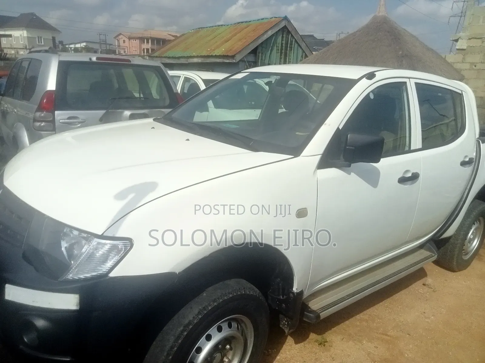 Mitsubishi L200 2012 Gold